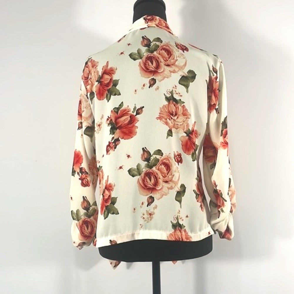 Windsor Flower open Blazer, size Medium, white, multi colored, - Picture 4 of 7